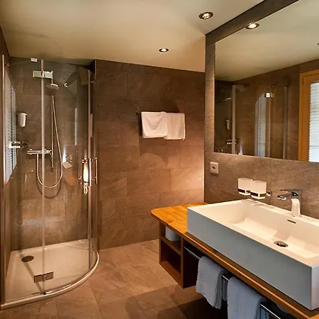 Отель Fafleralp Blatten (Lotschen)